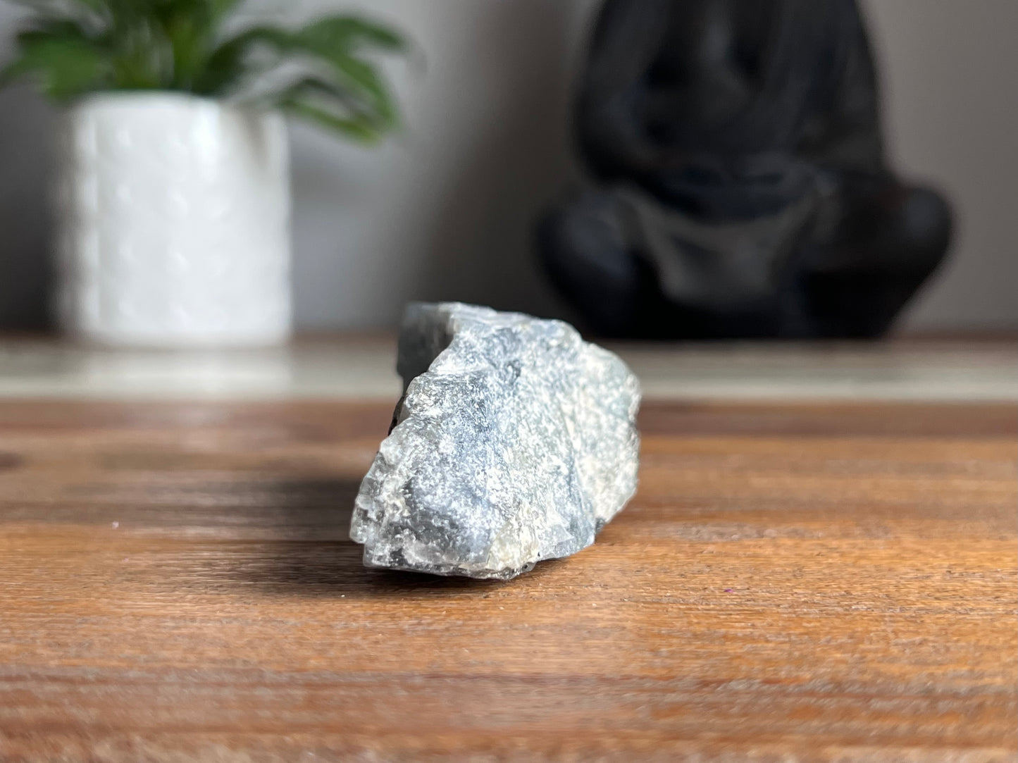 Labradorite Rough