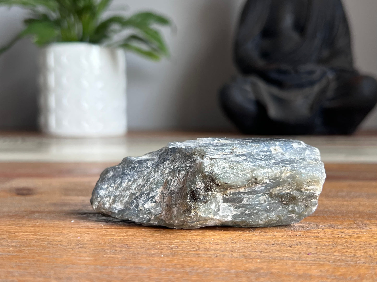Labradorite Rough