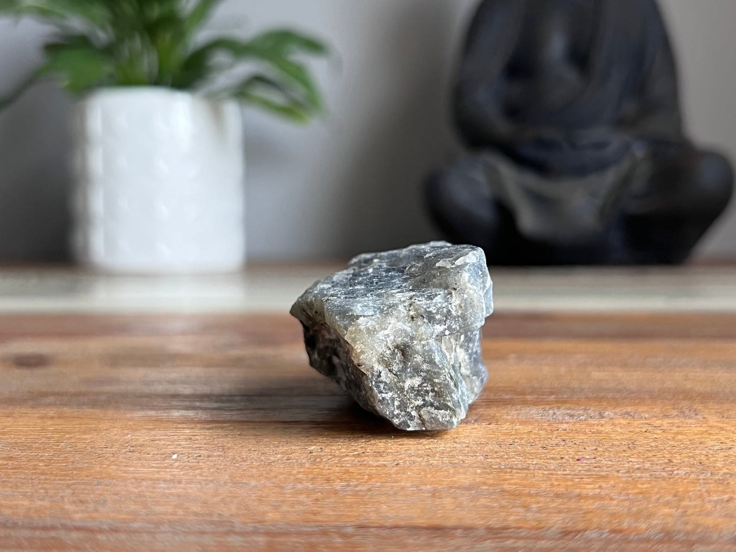 Labradorite Rough