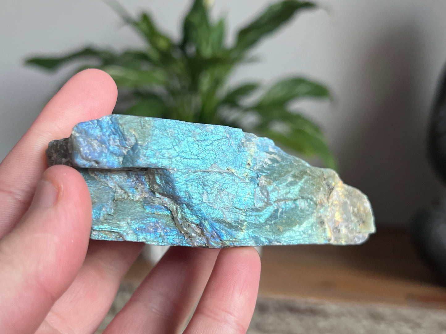 Labradorite Rough