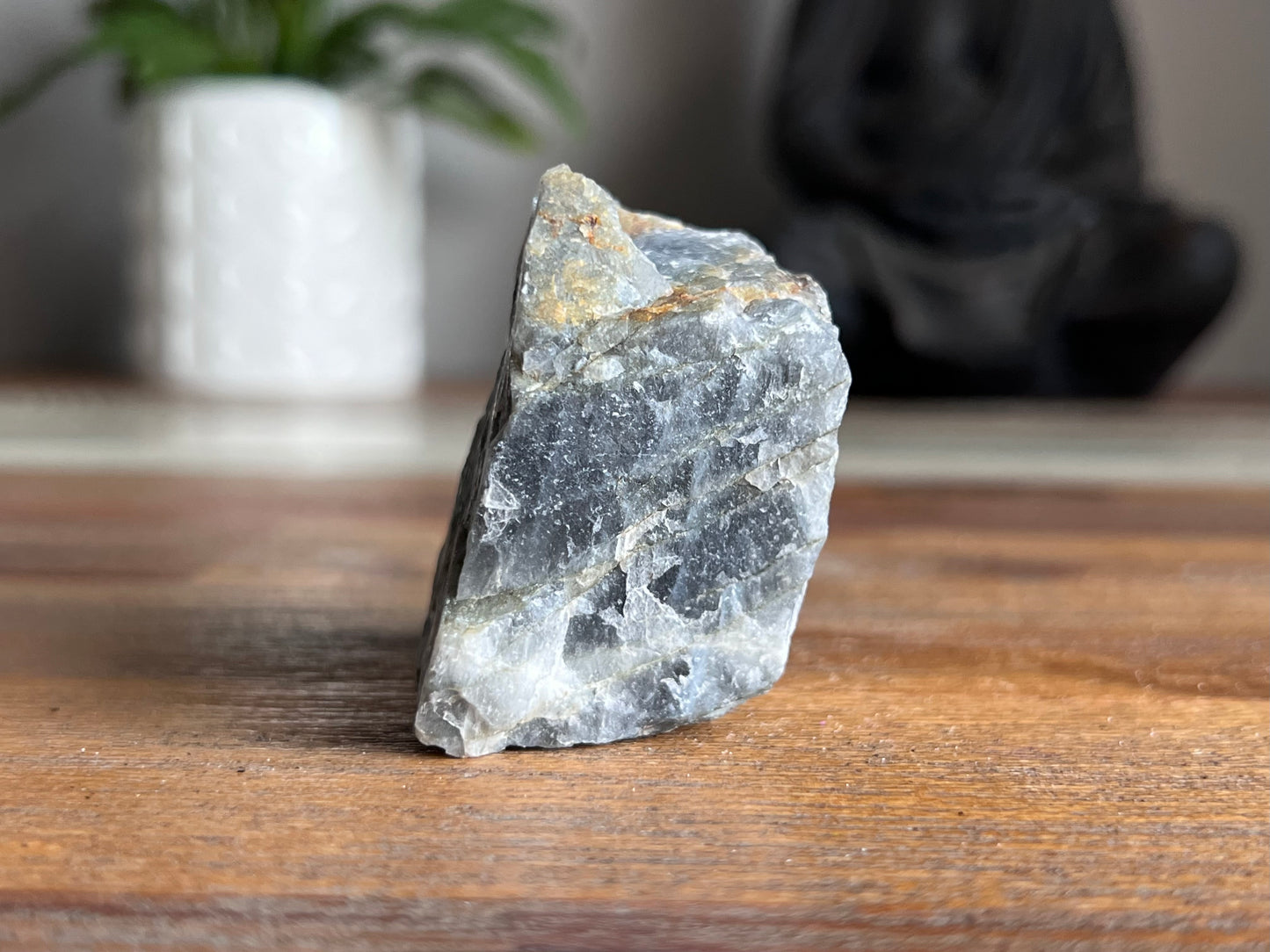 Labradorite Rough