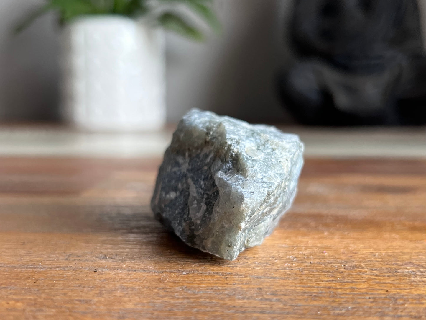 Labradorite Rough