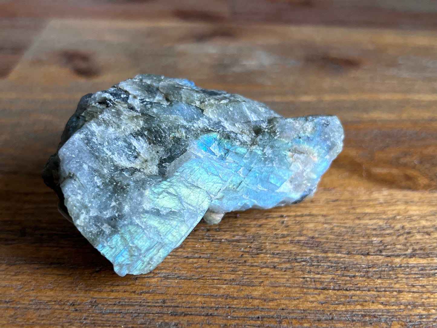 Labradorite Rough