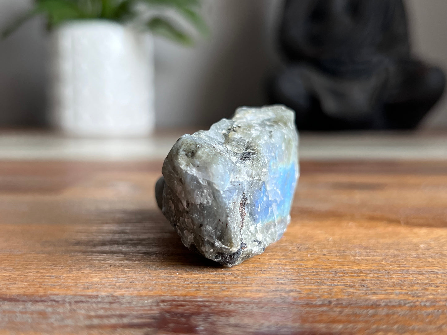 Labradorite Rough