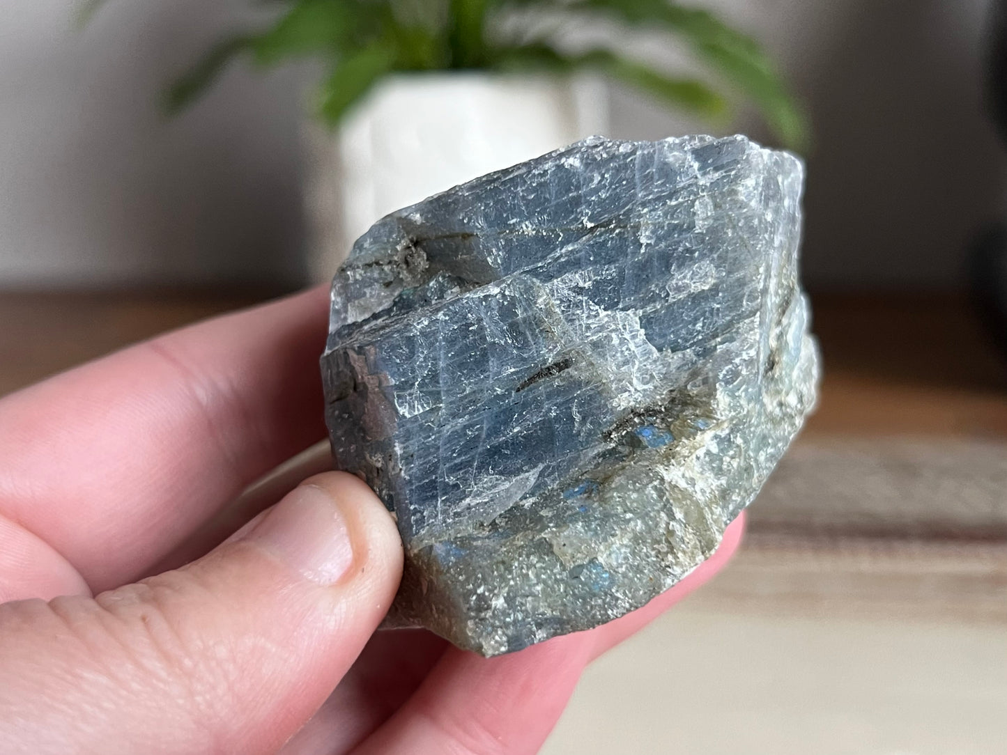 Labradorite Rough