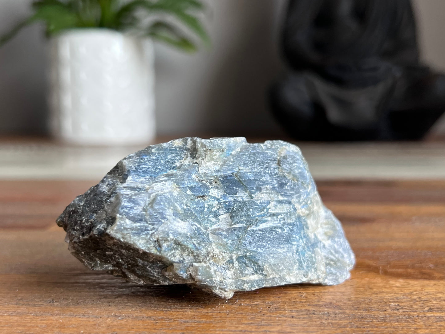 Labradorite Rough