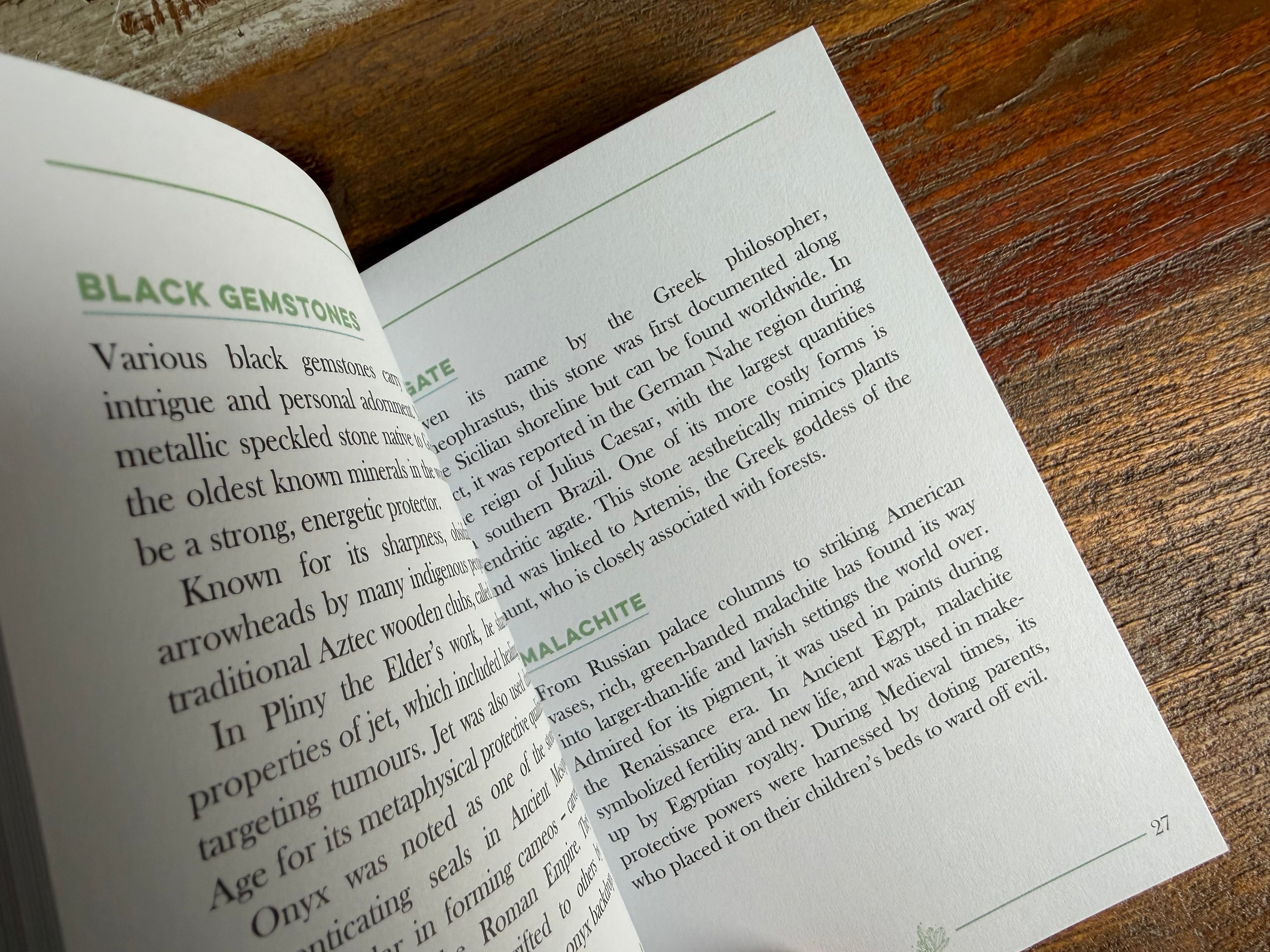 The Little Book Of Crystal Healing
