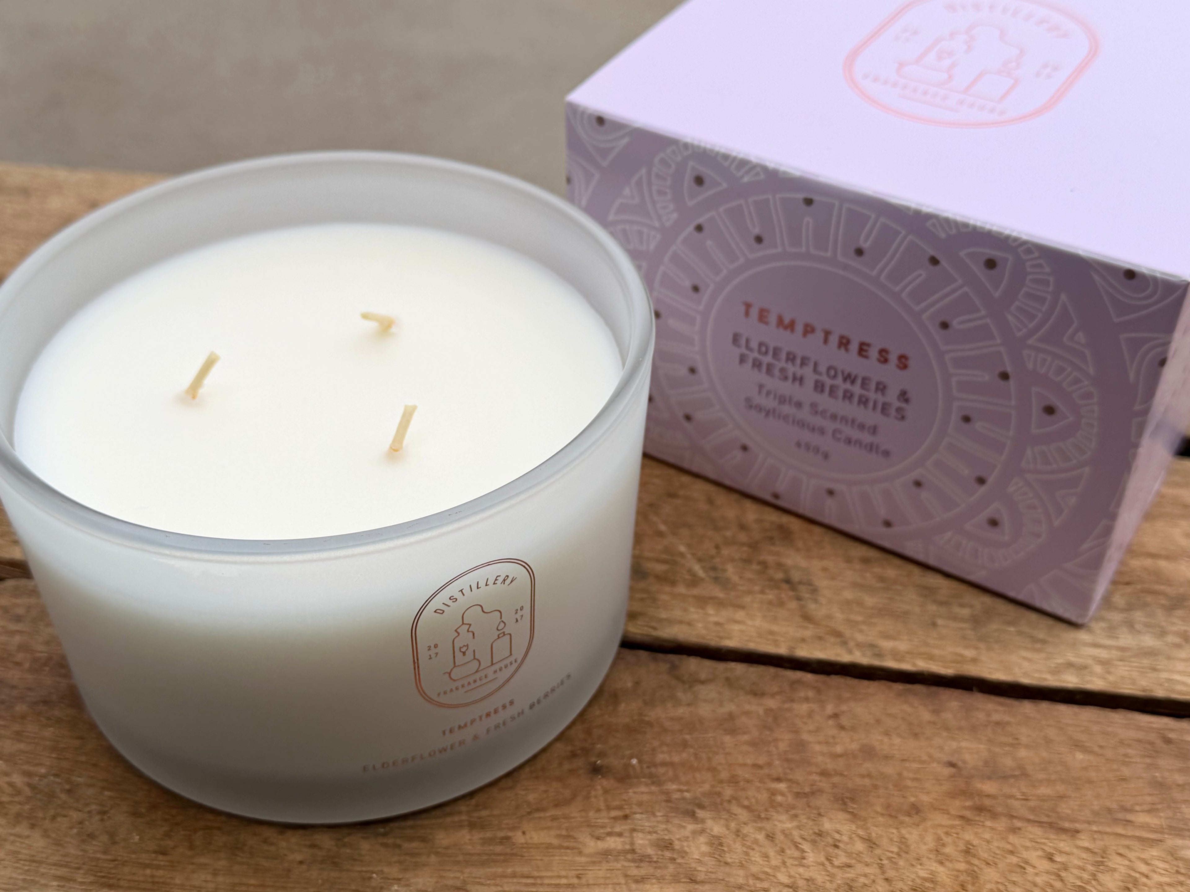 Distillery Large Soy Candle - Temptress Elderflower & Fresh Berries