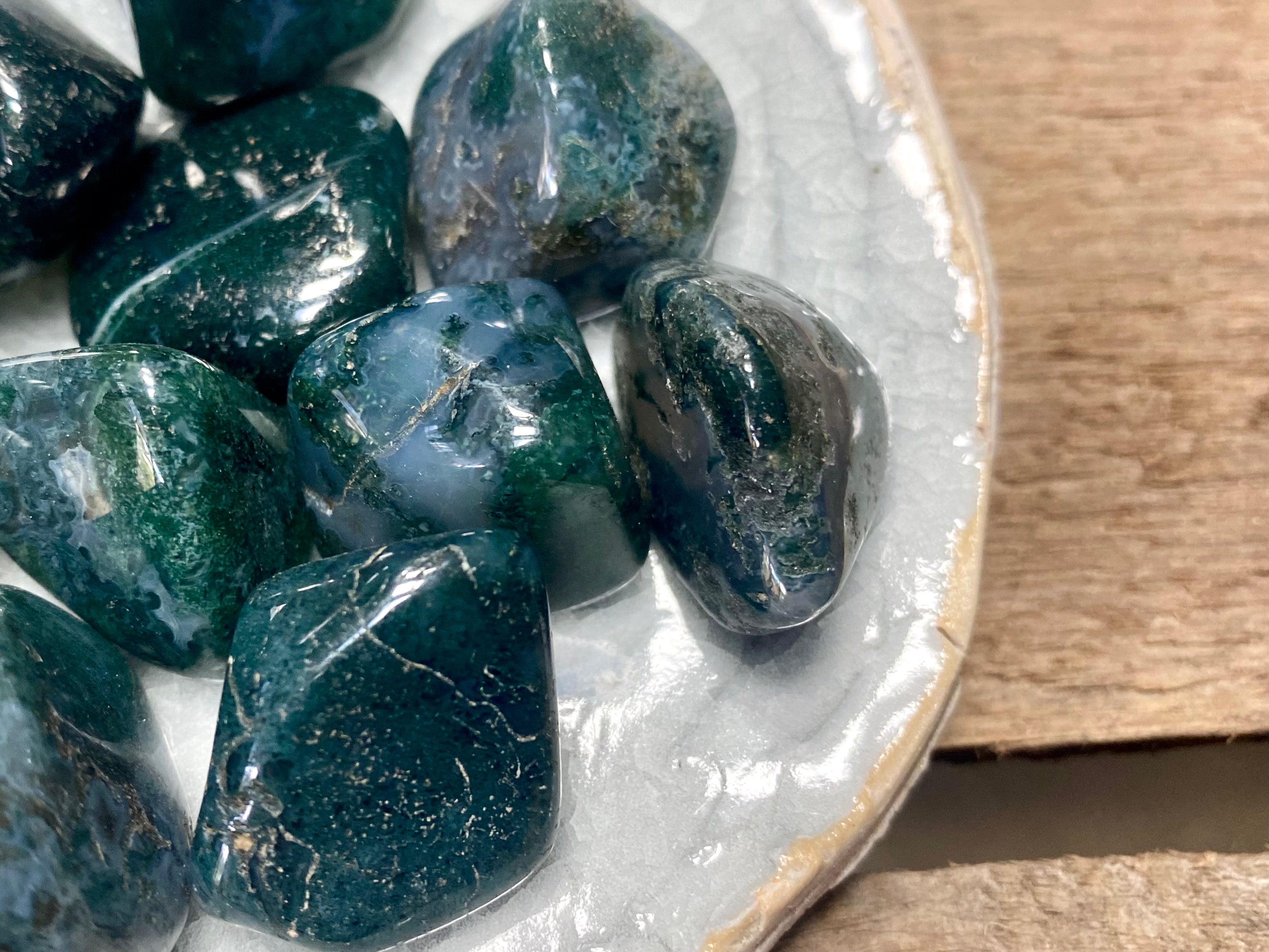 Moss Agate Tumbled Stone