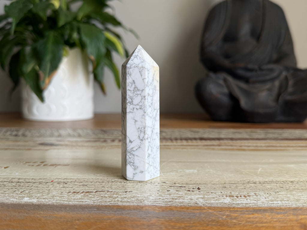 White Howlite Generator Point