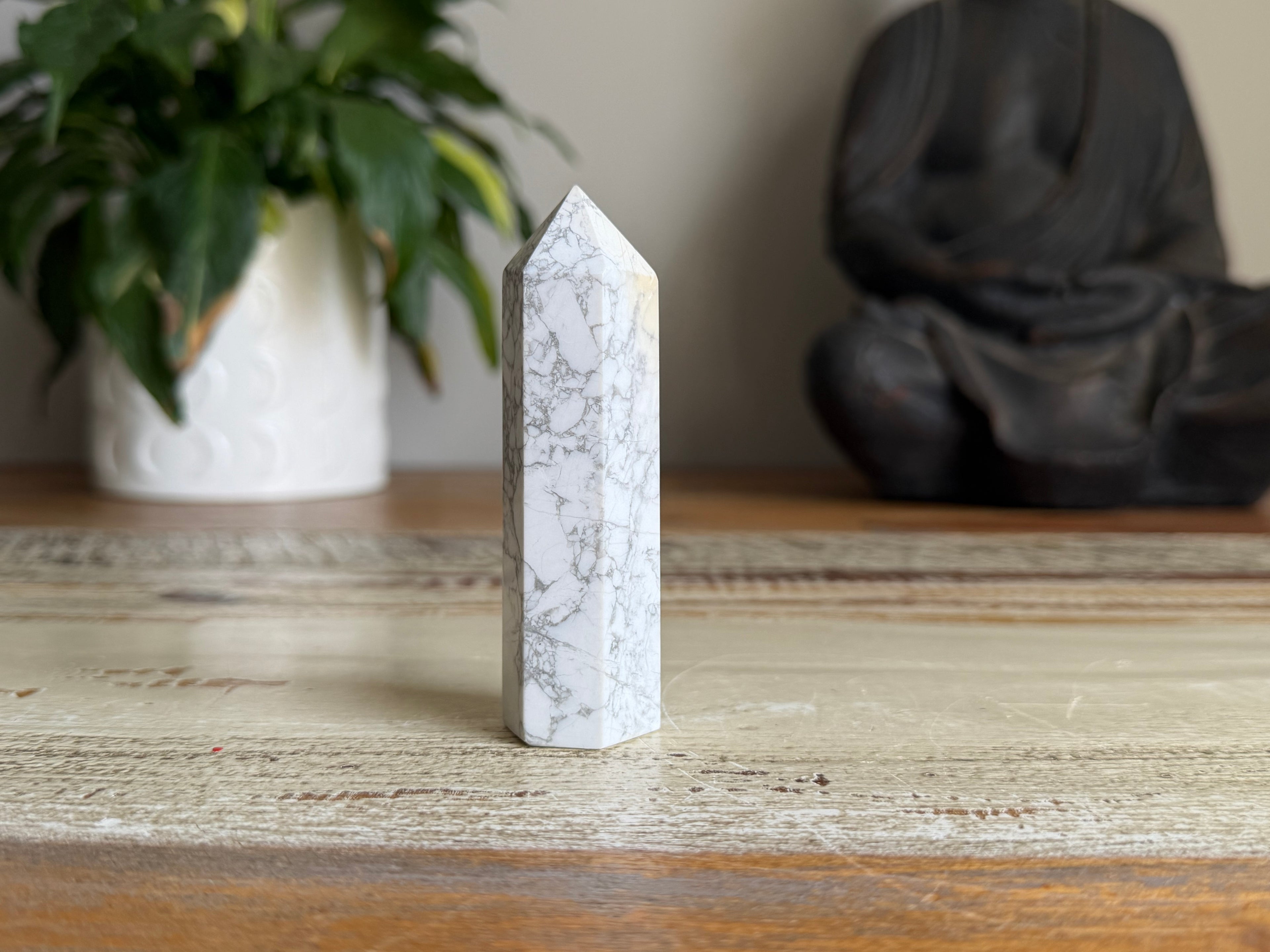 White Howlite Generator Point