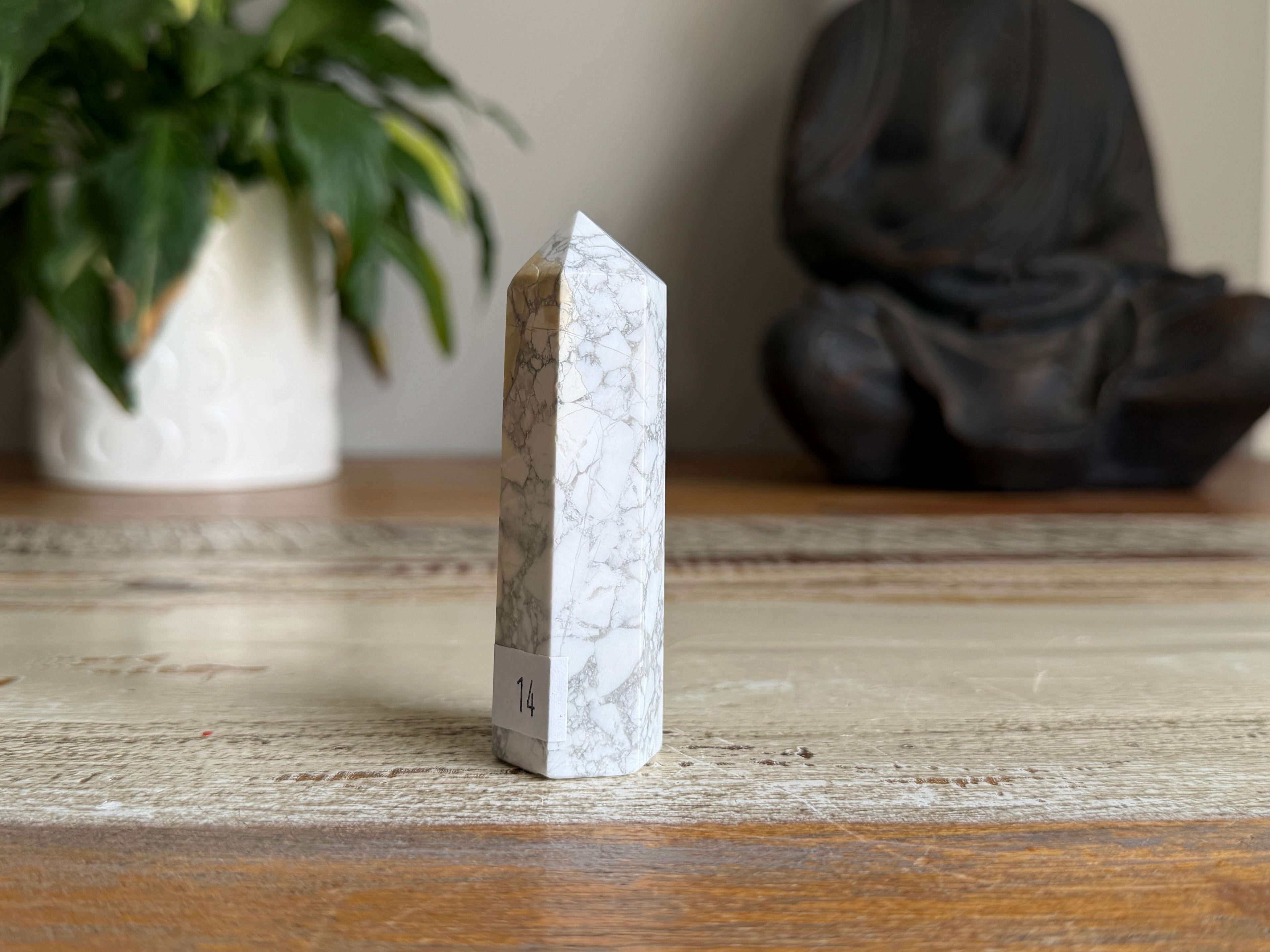 White Howlite Generator Point