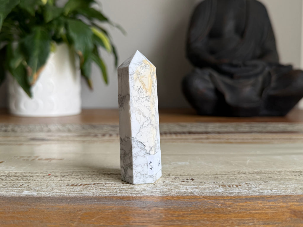 White Howlite Generator Point