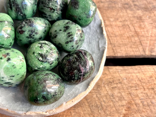 Ruby In Zoisite Tumbled Stones