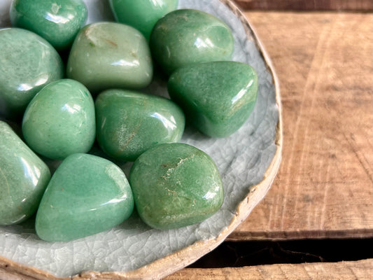 Green Aventurine Tumbled Stone