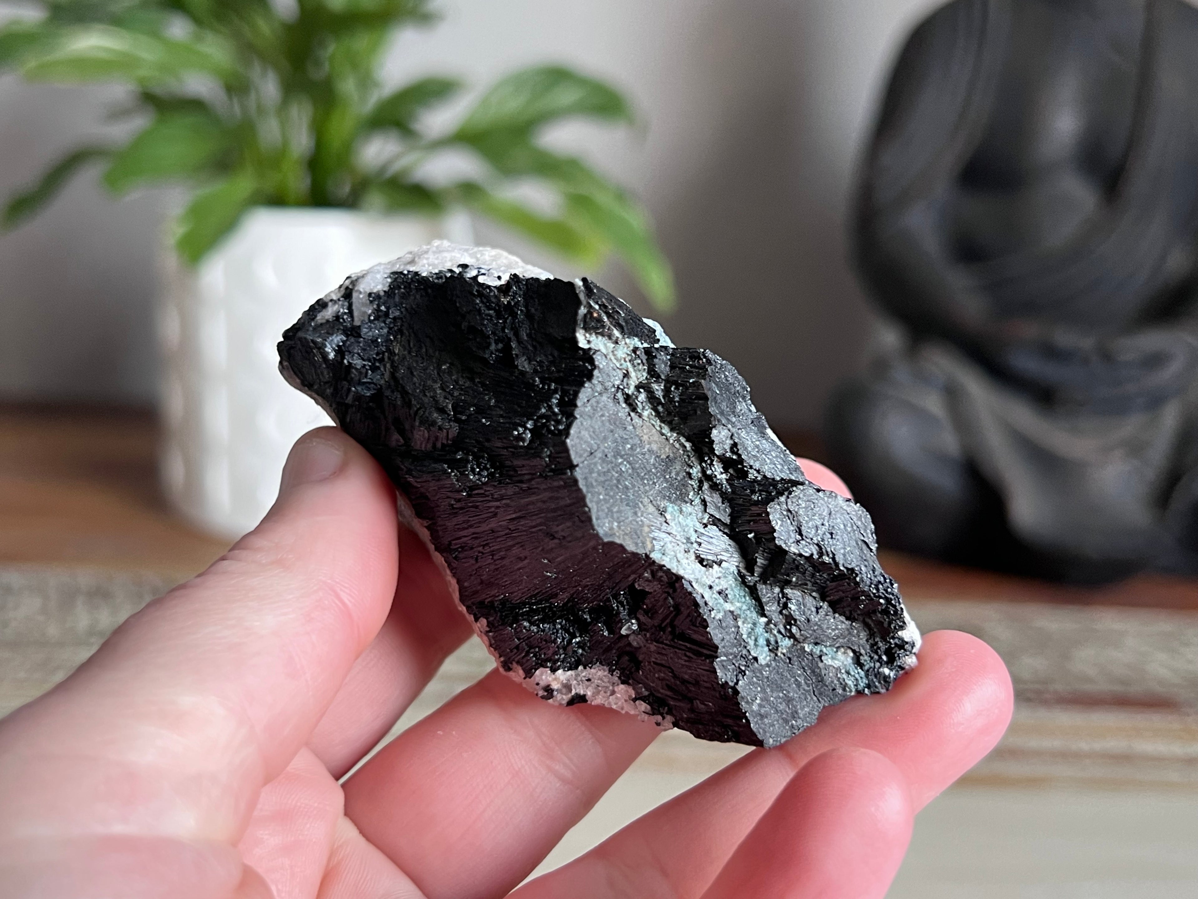 Tourmaline in Quartz (Tasmanian Schorl)