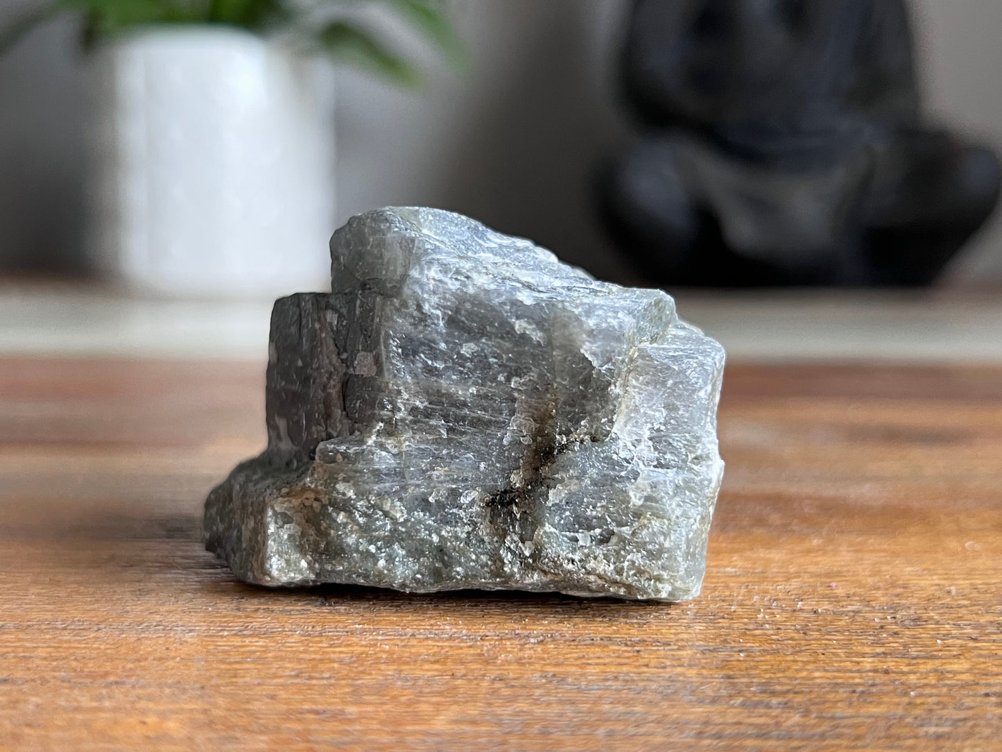 Labradorite Rough