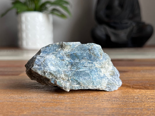 Labradorite Rough