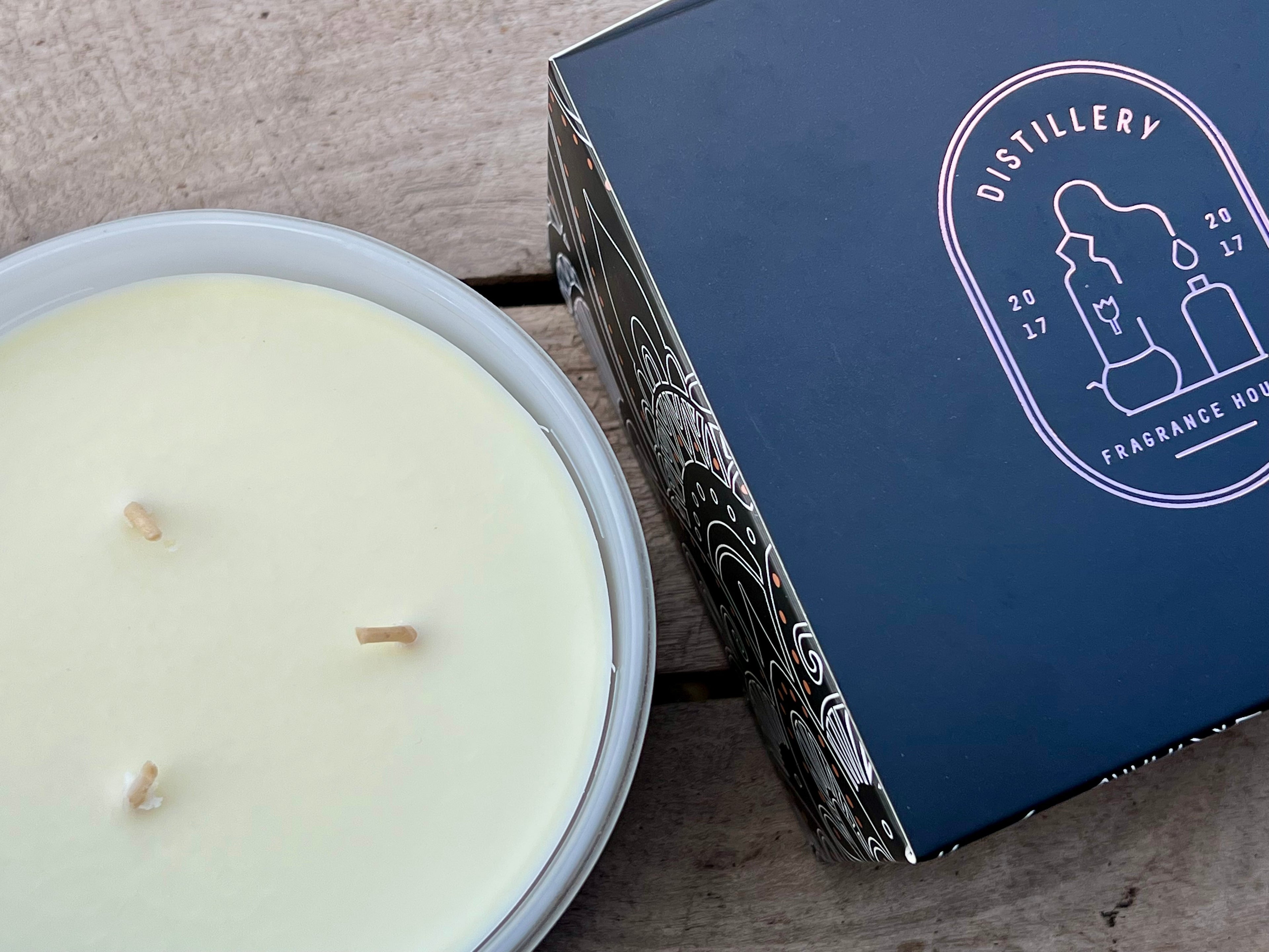 Distillery Large Soy Candle - Heavenly Blackcurrant Sorbet