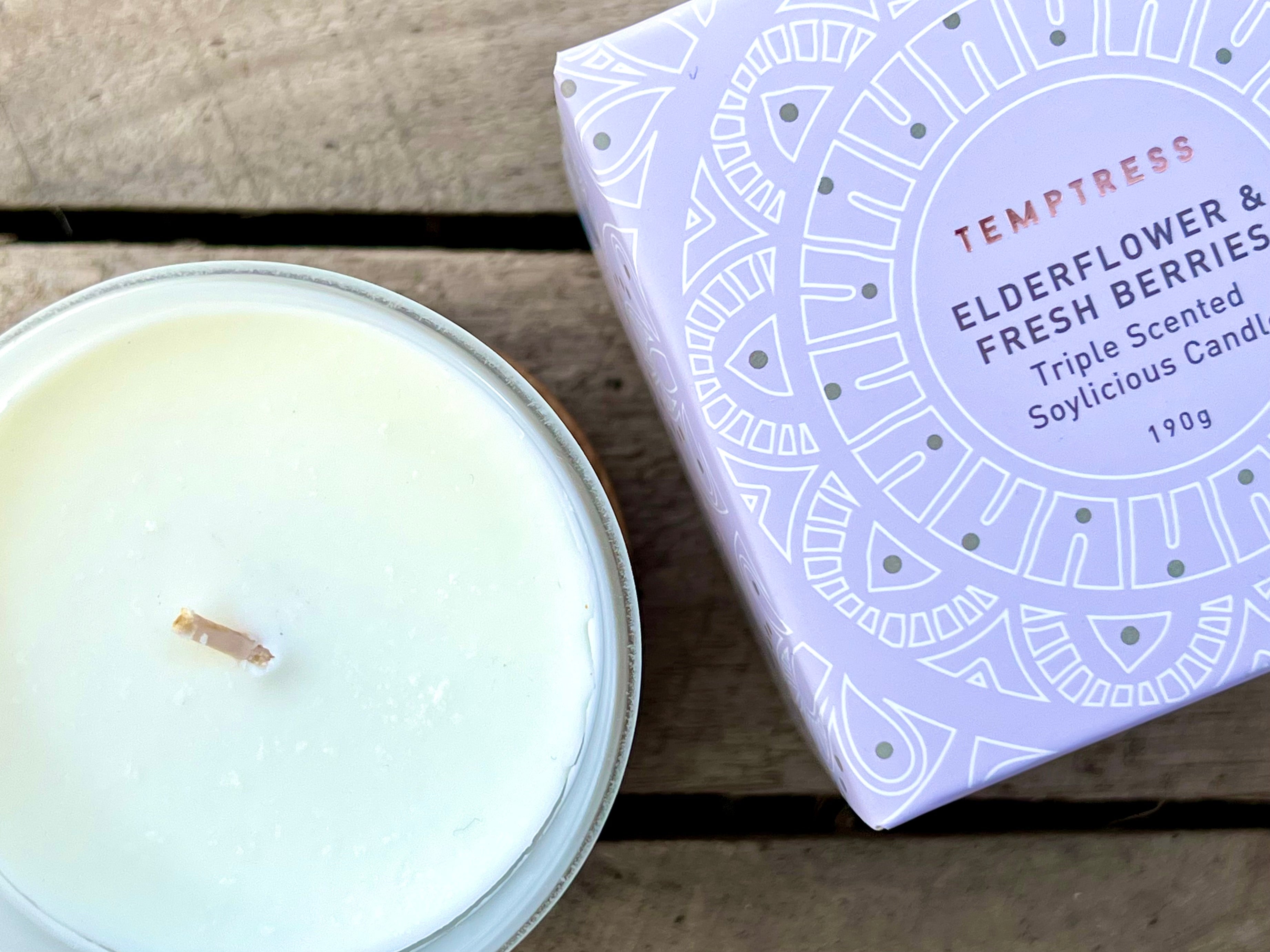 Distillery Small Soy Candle - Temptress Elderflower & Fresh Berries