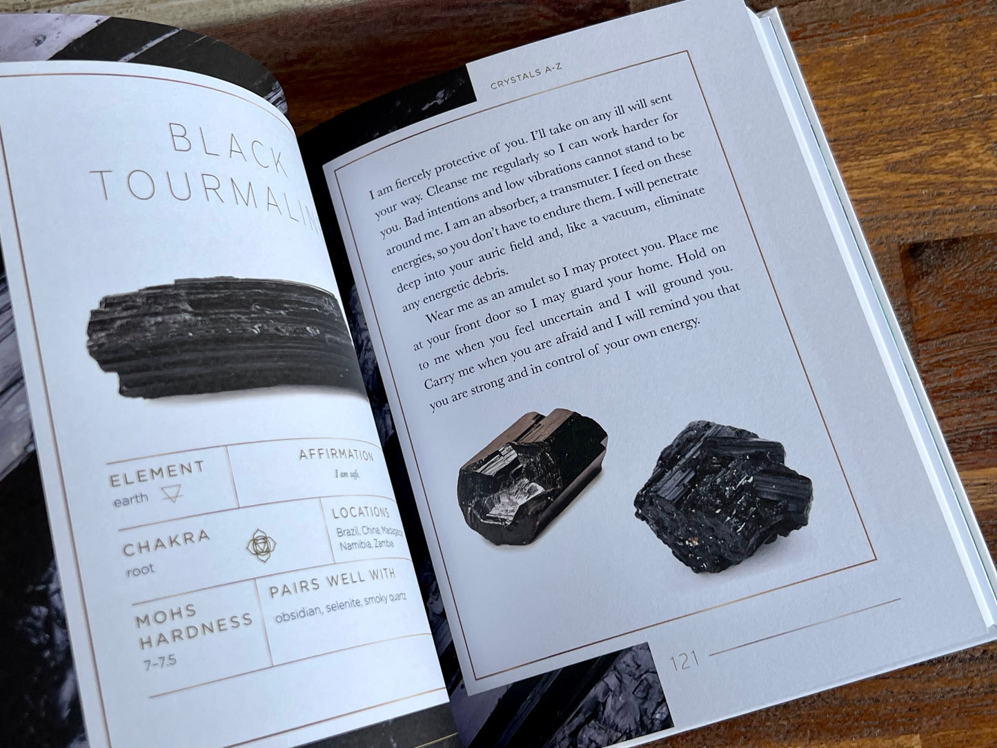 Crystal Companions An A to Z Guide - Jessica Lahoud