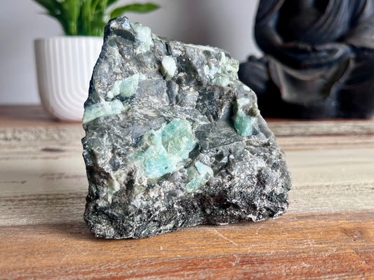 Emerald Rough Rock