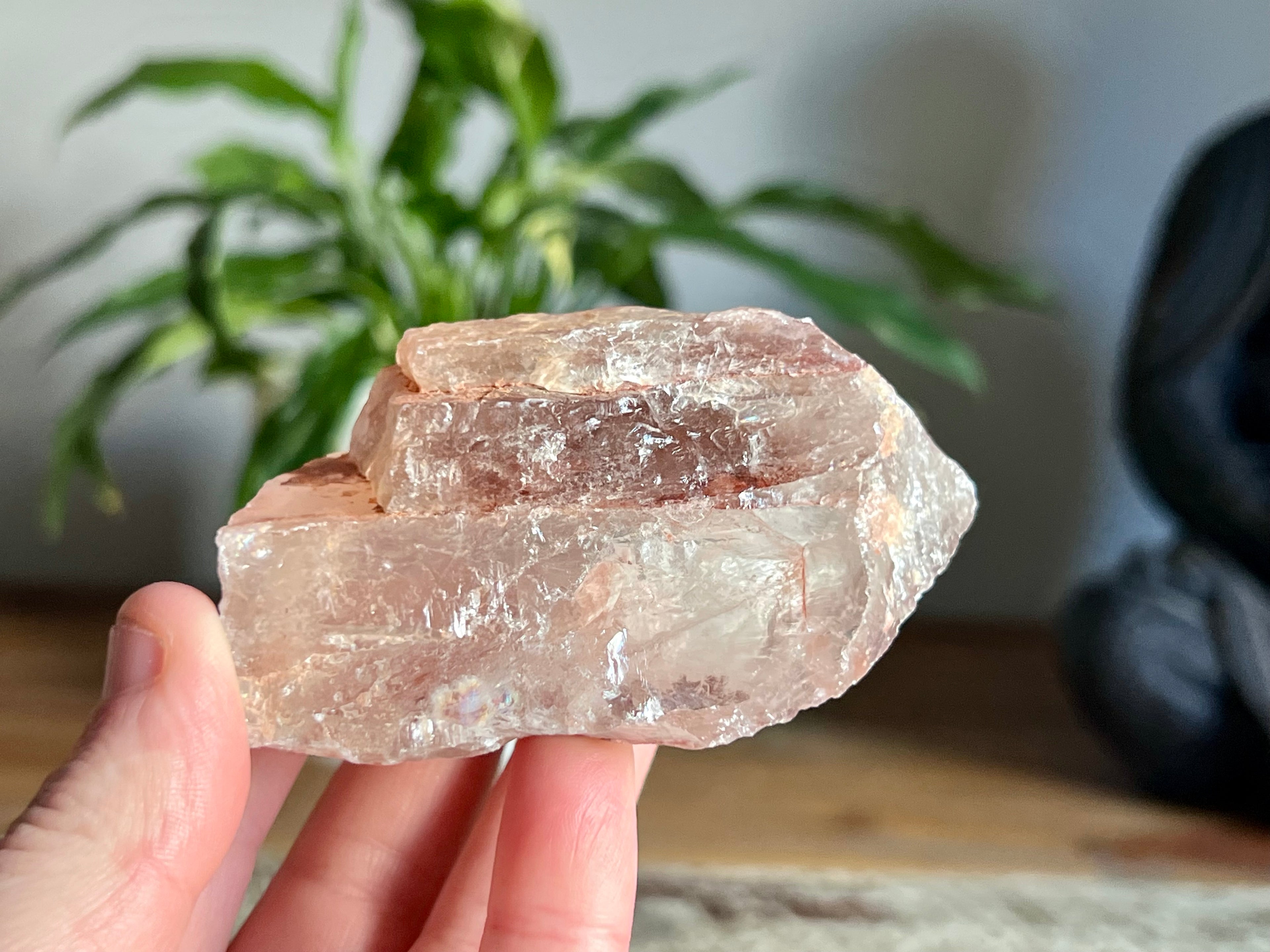 Hematoid Quartz Rough Rock